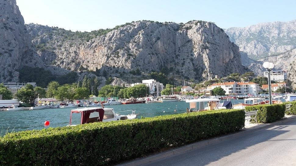 Sabina Apartments Omiš Quarto foto